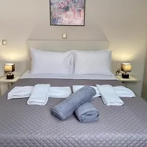 https://arian-apartments.kefaloniahotels.net